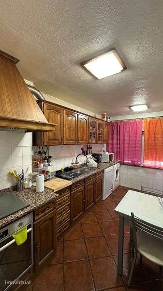 Vende-se apartamento T3 em Portalegre - Vista 3