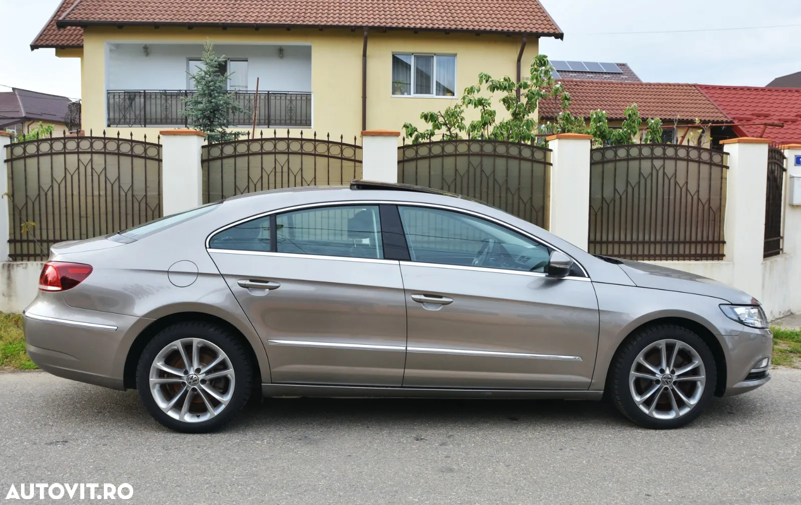 Volkswagen Passat CC 2.0 TDI 4Motion BlueMotion Technology - 19