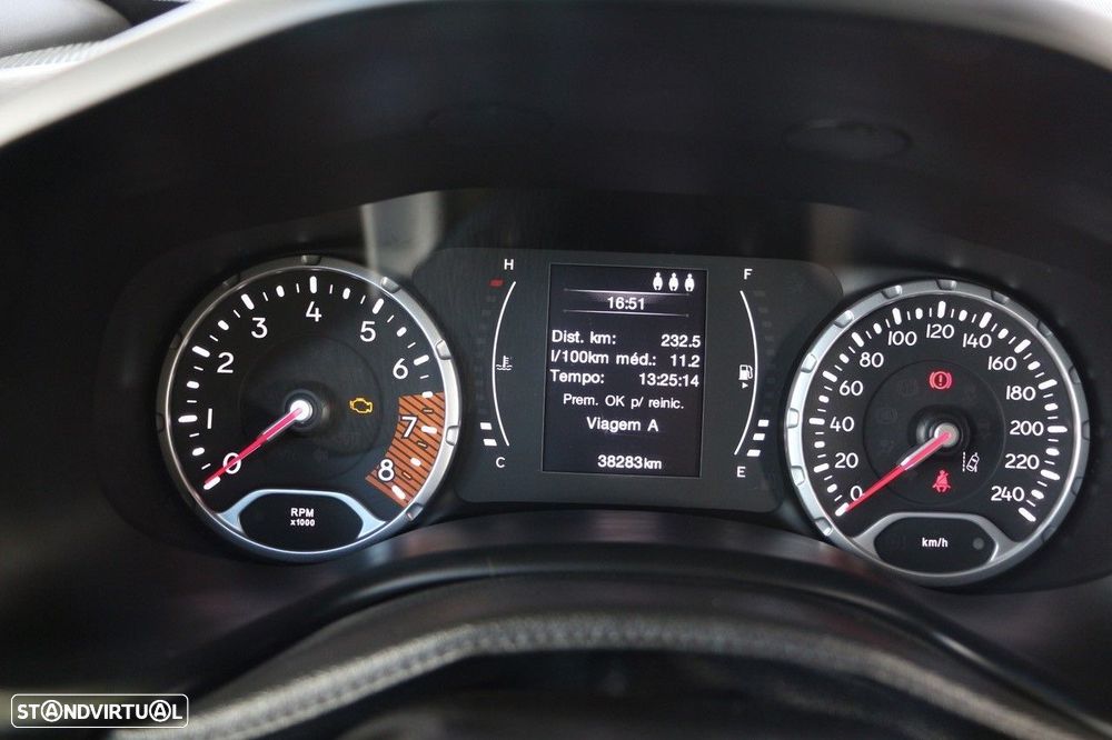 Jeep Renegade 1.0 T Sport - 23