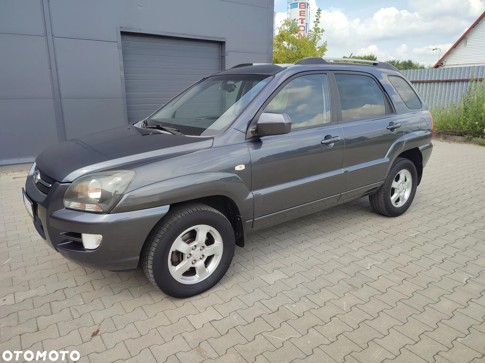 Kia Sportage 2.0 CRDI 2WD Attract - 2