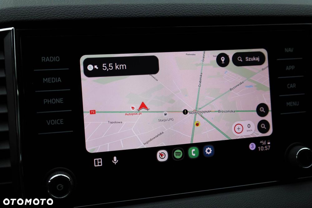 Skoda Karoq 2.0 TDI SCR 4x2 Ambition DSG - 26