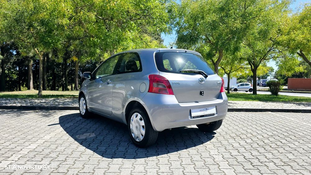 Toyota Yaris 1.0 VVT-i AC Manual - 6