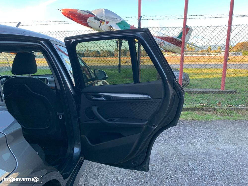 BMW X1 16 d sDrive Pack M - 38