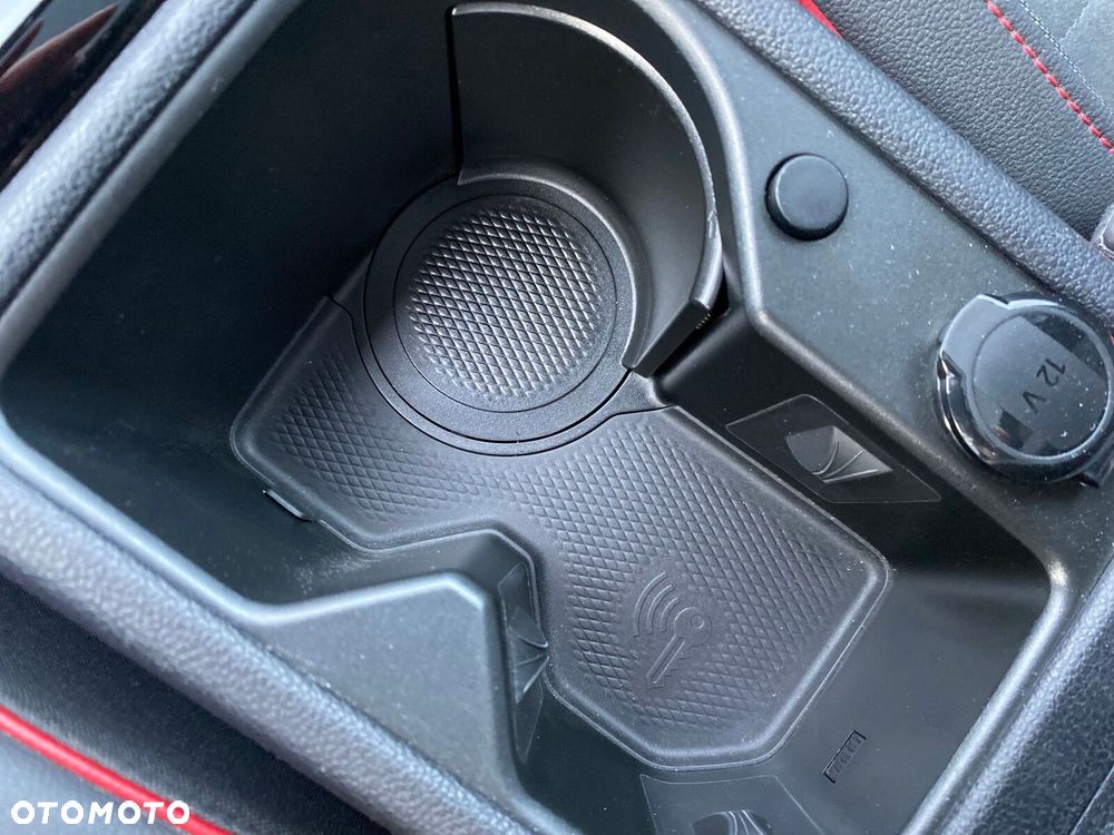 Volkswagen Golf - 29