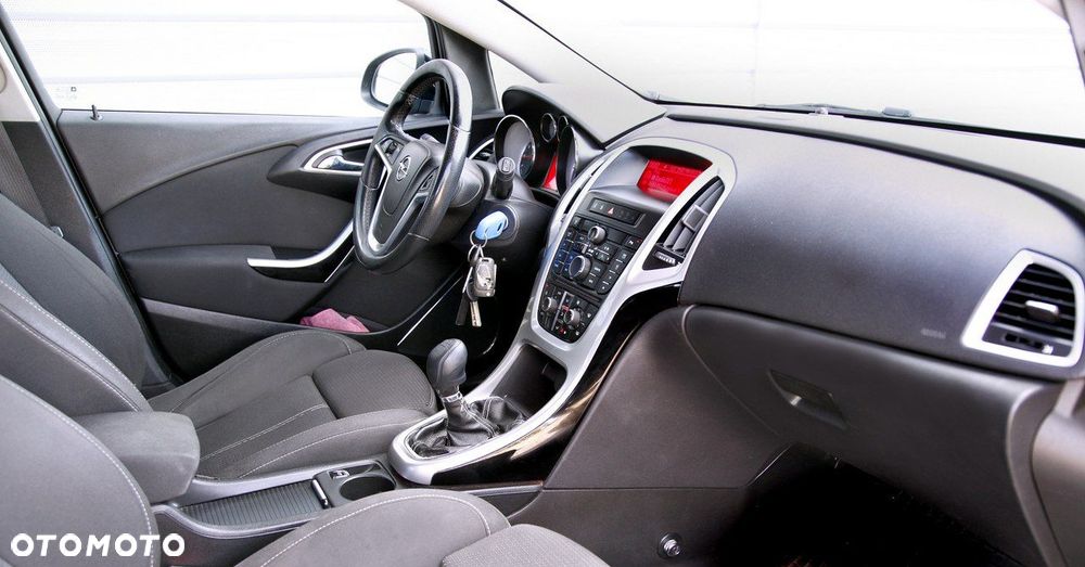 Opel Astra IV 1.4 T Enjoy - 11