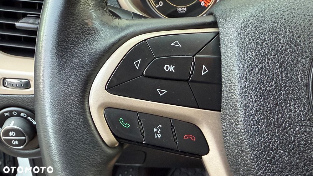 Jeep Cherokee 2.0 Multijet Active Drive I Automatik Longitude - 16