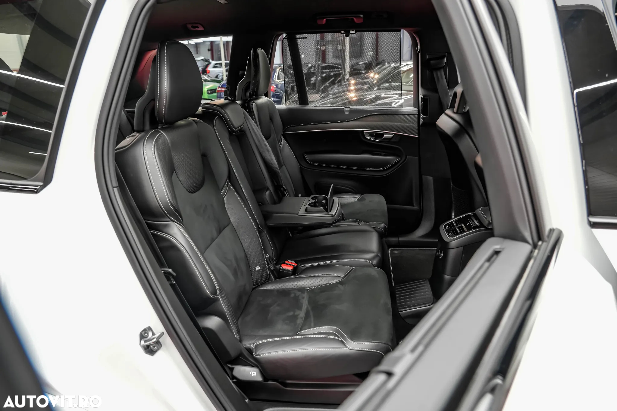 Volvo XC 90 AWD T8 Twin Engine Geartronic RDesign - 20
