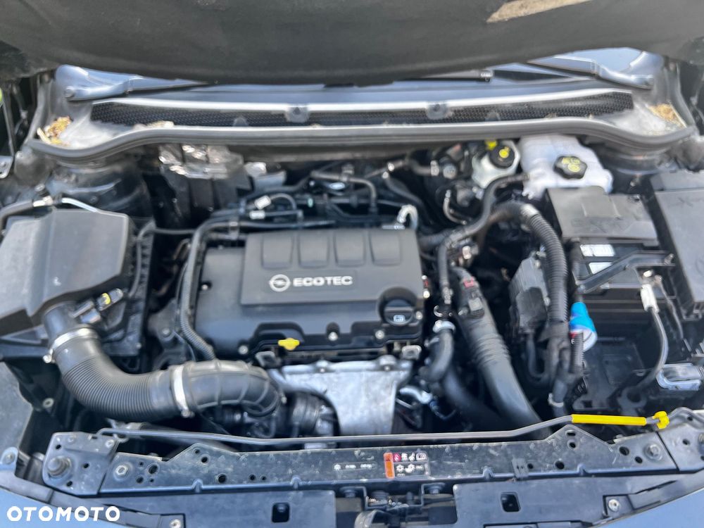 Opel Astra 1.4 Turbo Edition - 6
