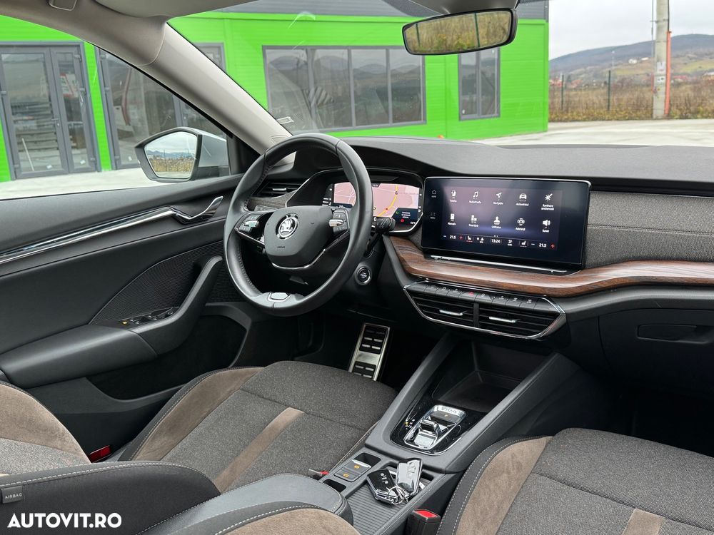 Skoda Octavia Combi 2.0 TDI 4x4 DSG Scout - 14