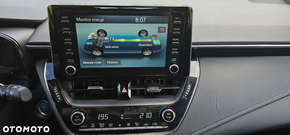Toyota Corolla 2.0 Hybrid Comfort - 11
