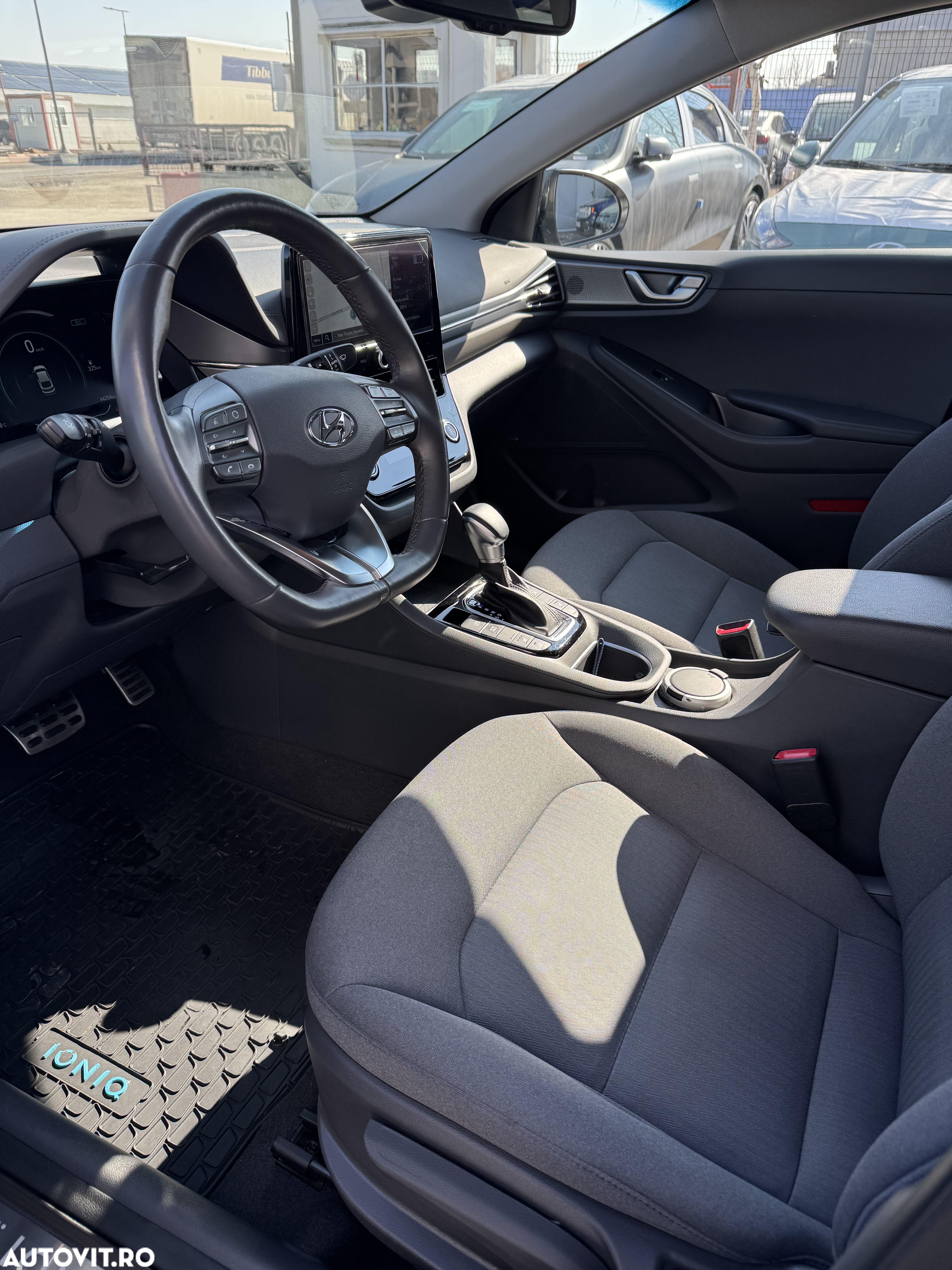 Hyundai IONIQ Plug-In Hybrid 1.6 141CP Exclusive - 18