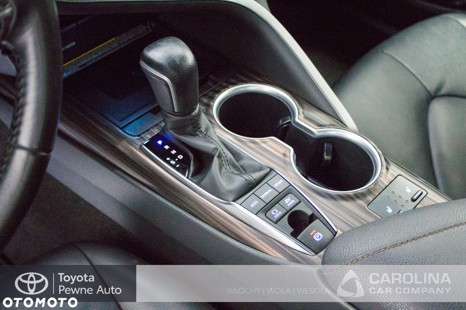 Toyota Camry - 8