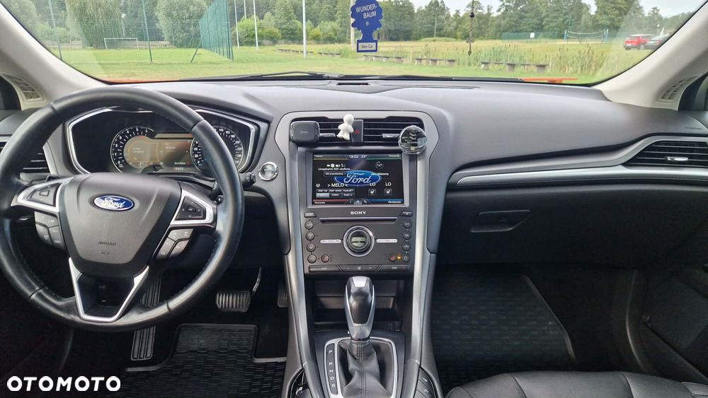 Ford Mondeo 2.0 TDCi STart-Stopp PowerShift-Aut Titanium - 3