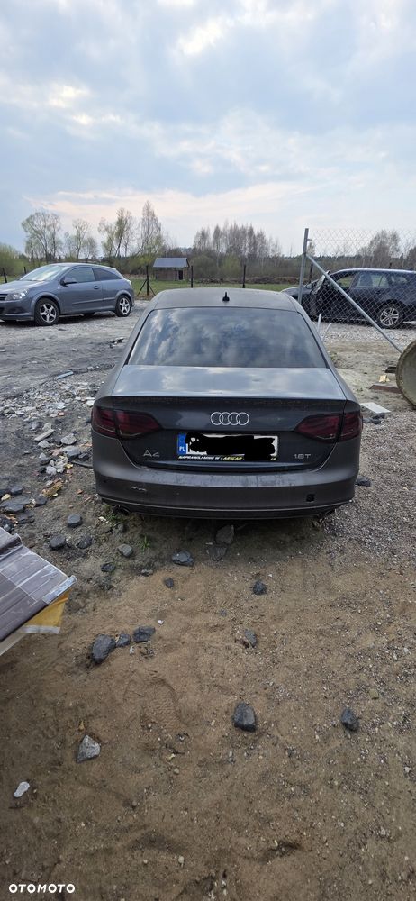 Audi A4 Avant - 1