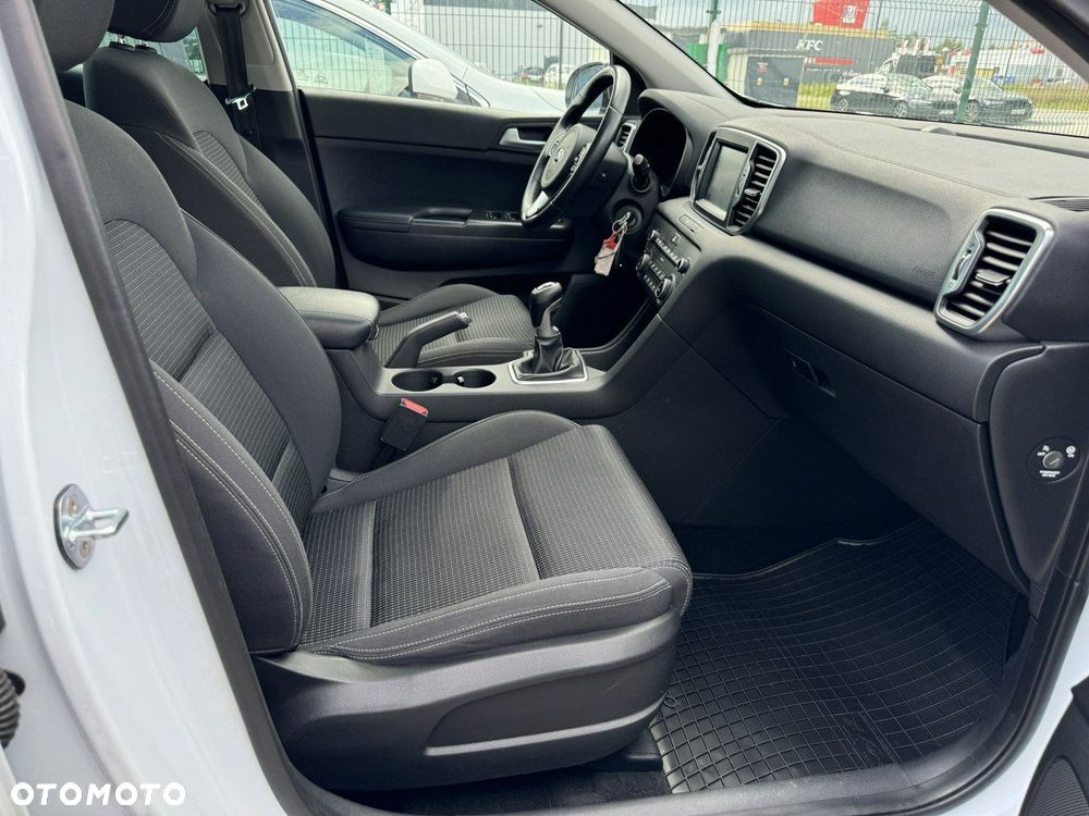 Kia Sportage - 33
