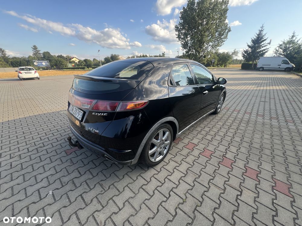 Honda Civic - 4
