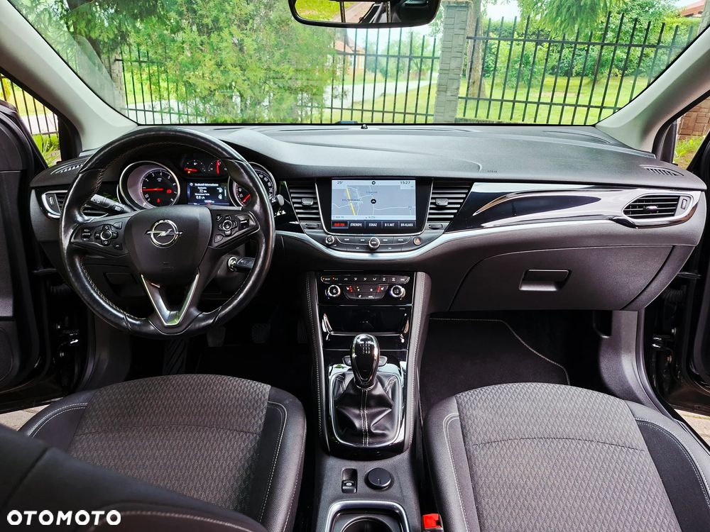 Opel Astra 1.4 Turbo Edition - 36