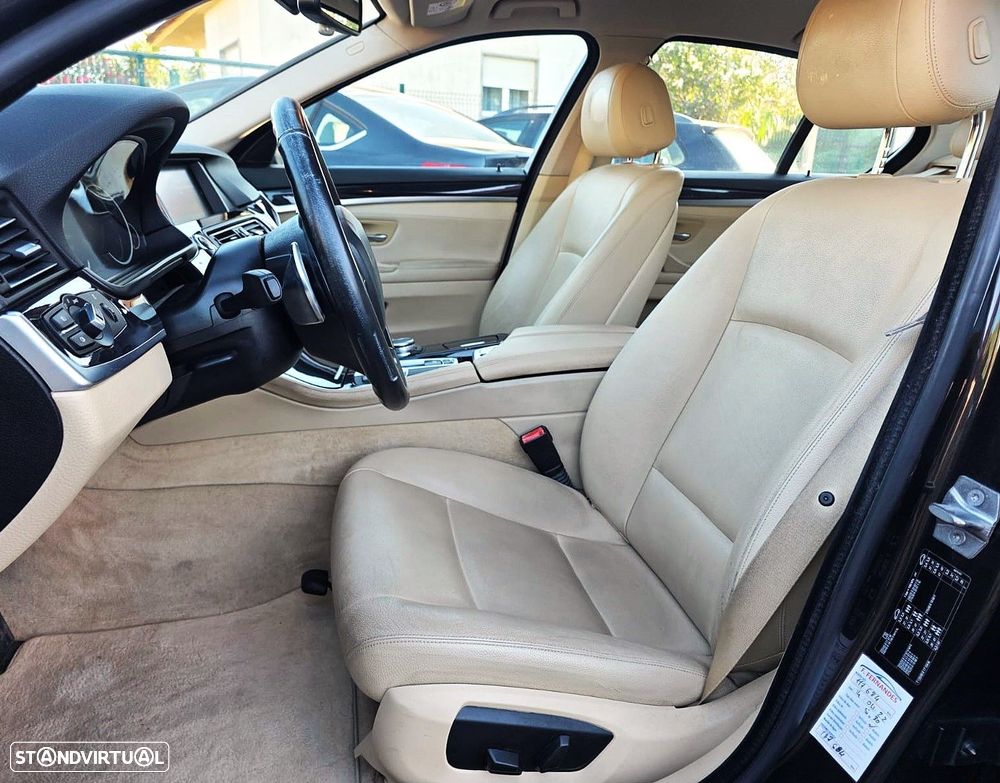 BMW 518 d Line Luxury Auto - 10