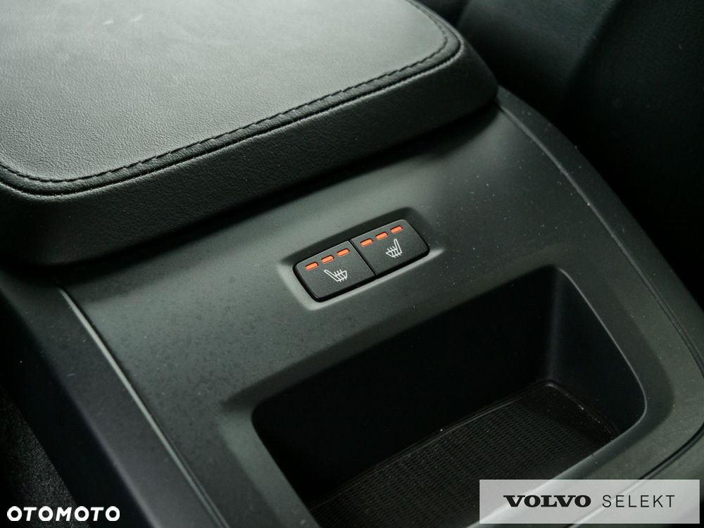 Volvo XC 90 - 19
