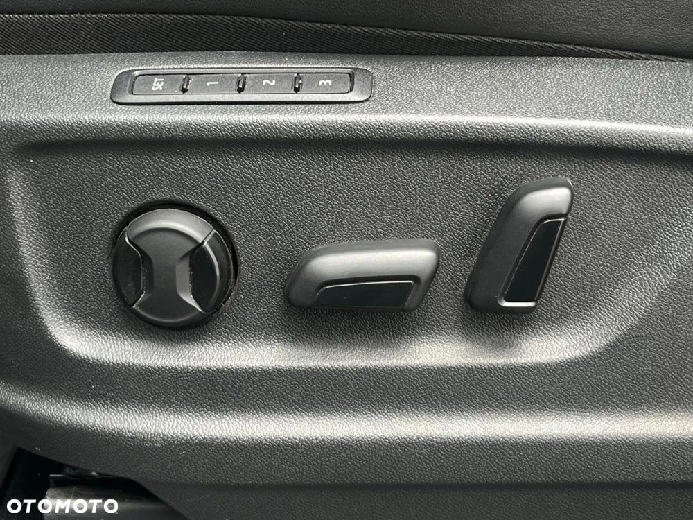 Skoda Kodiaq 2.0 TSI 4x4 Style DSG 7os - 29