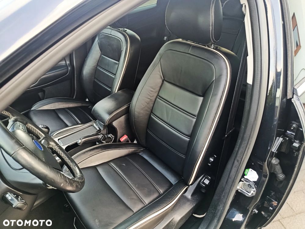 Ford Mondeo 2.0 TDCi Titanium X - 25