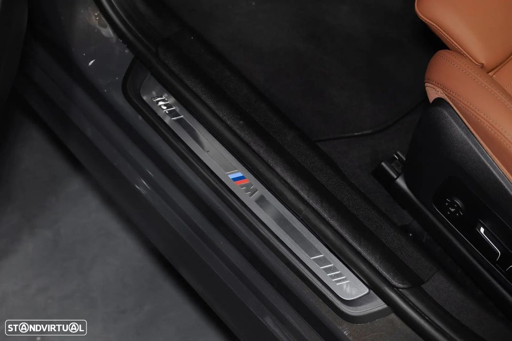 BMW 330 e xDrive Aut. M Sport - 27