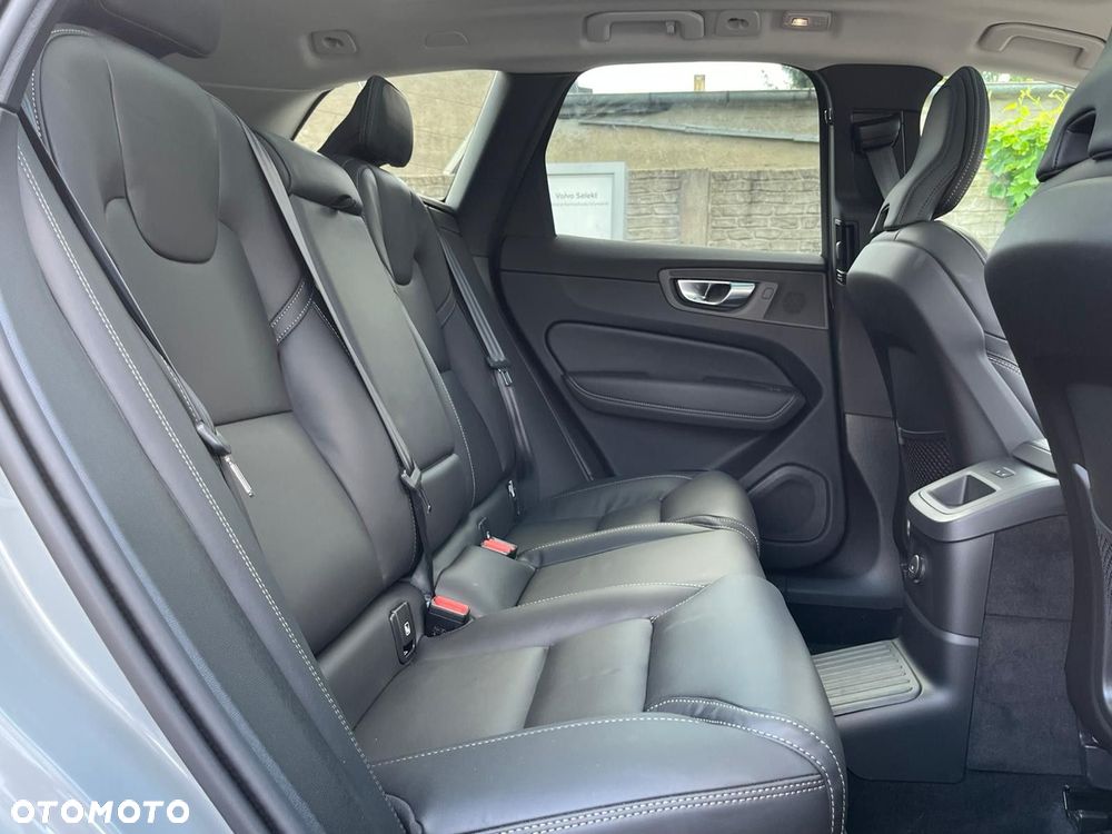 Volvo XC 60 - 16