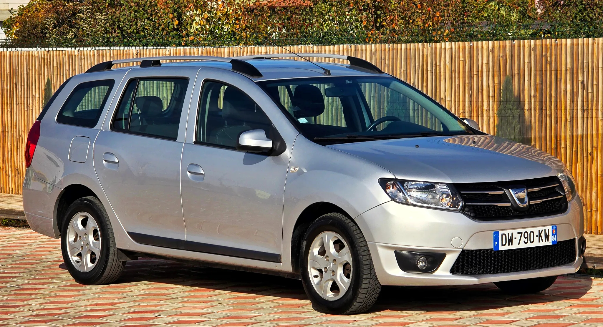 Dacia Logan MCV 1.5 dCi 90 CP Prestige - 9