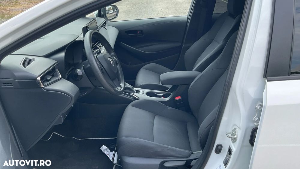 Toyota Corolla 1.8 HSD Eco - 17