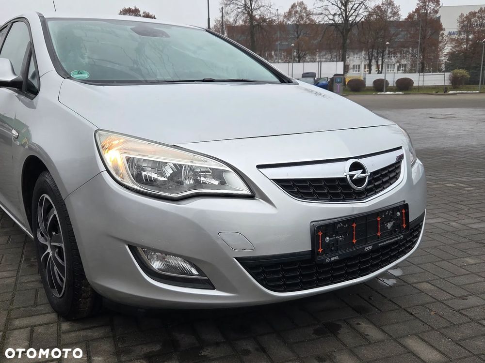 Opel Astra 1.6 Active - 17