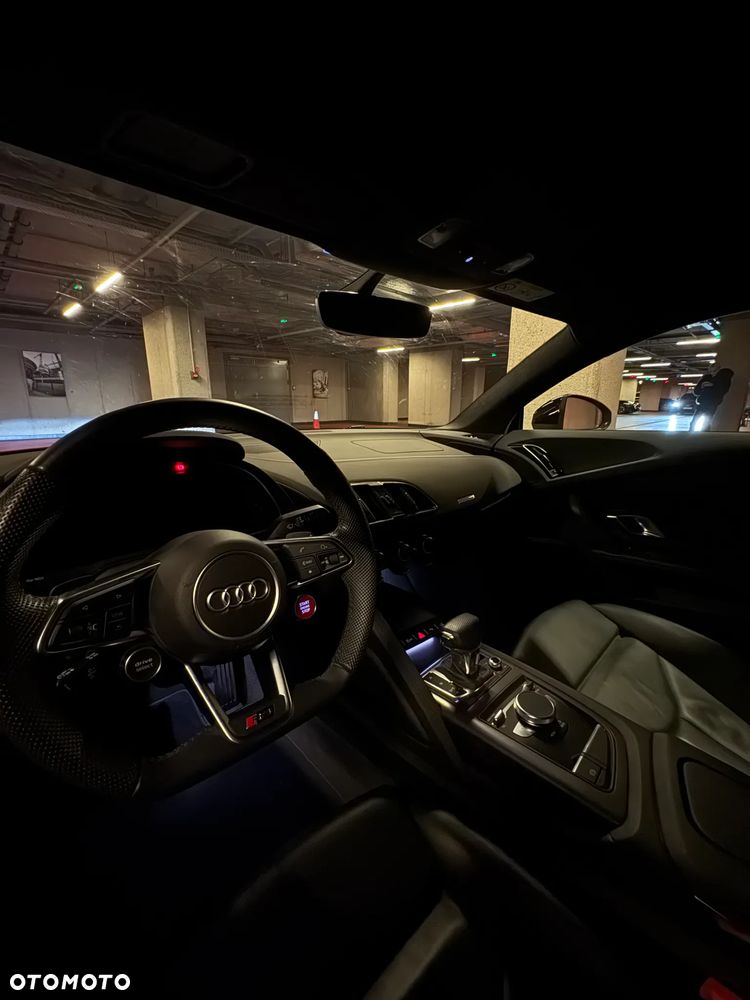 Audi R8 Coupé V10 RWD Performance - 6
