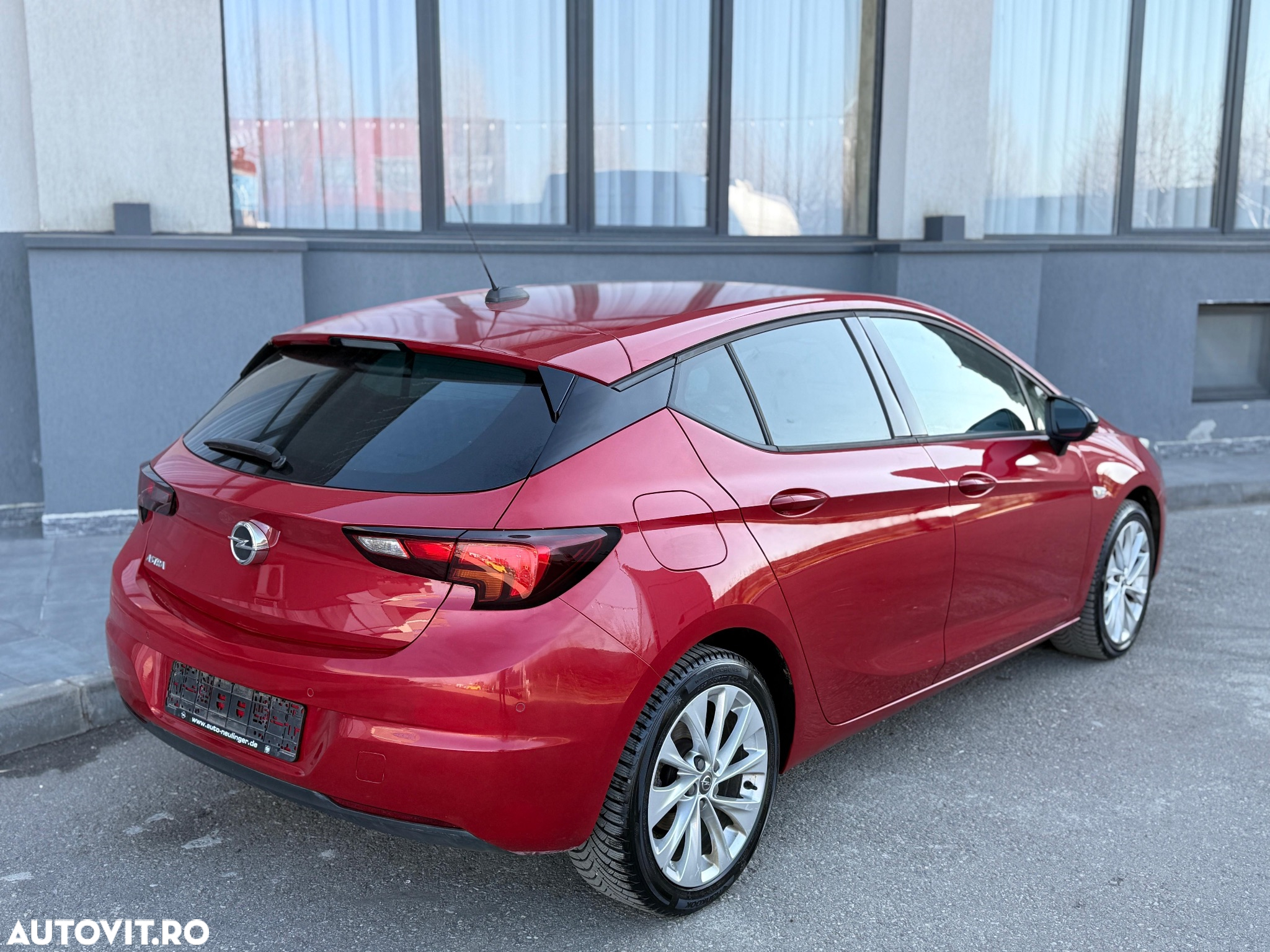 Opel Astra 1.2L Turbo Start/Stop Edition - 12