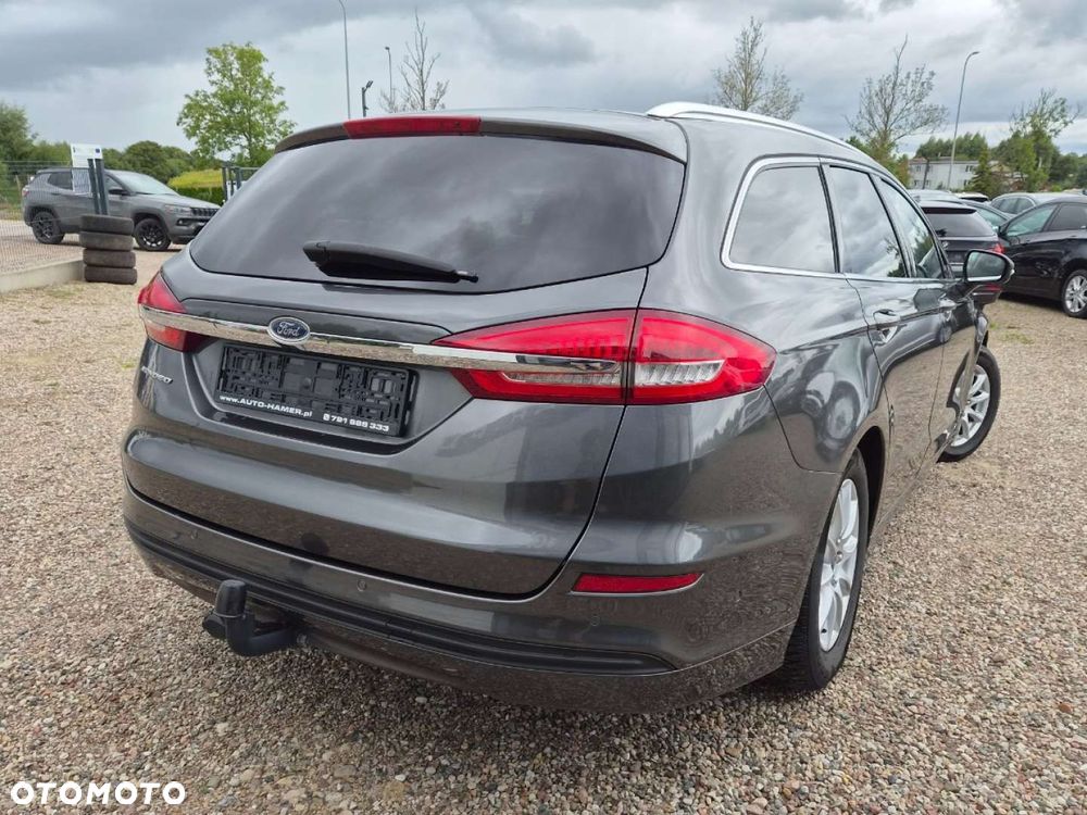 Ford Mondeo 2.0 TDCi Ambiente - 29