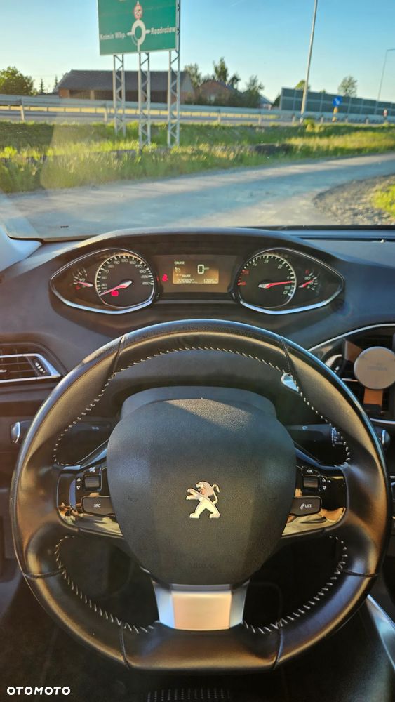 Peugeot 308 BlueHDi 120 Stop & Start Allure - 14
