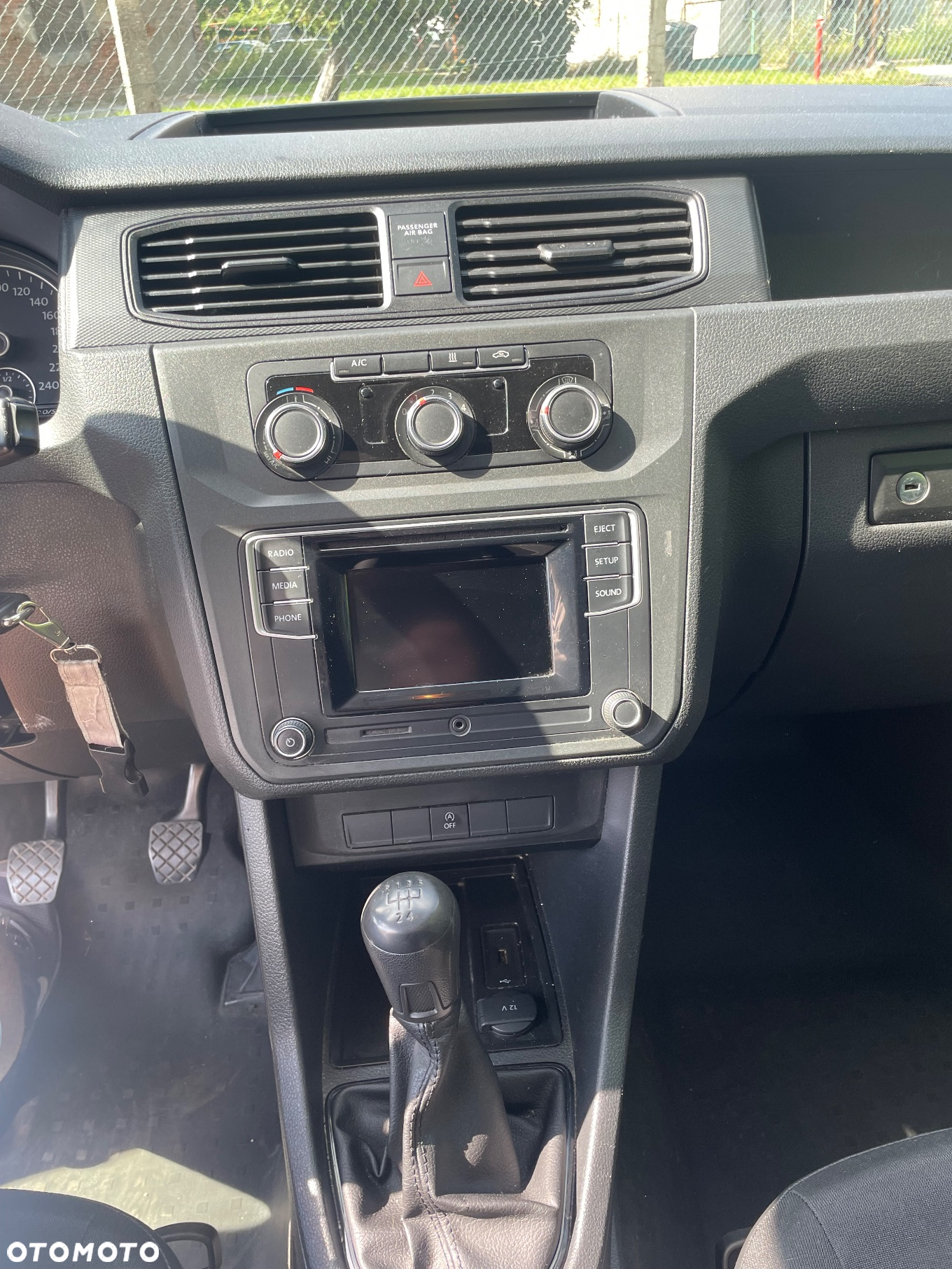 Volkswagen Caddy - 9