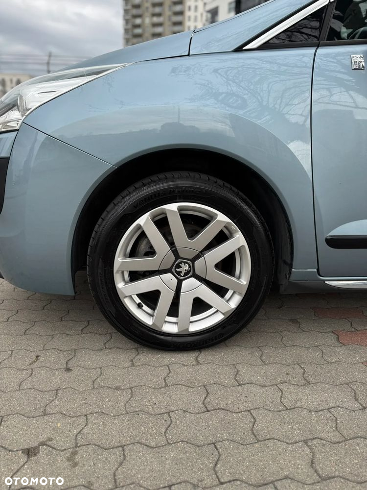 Peugeot 3008 2.0 HYbrid4 - 16