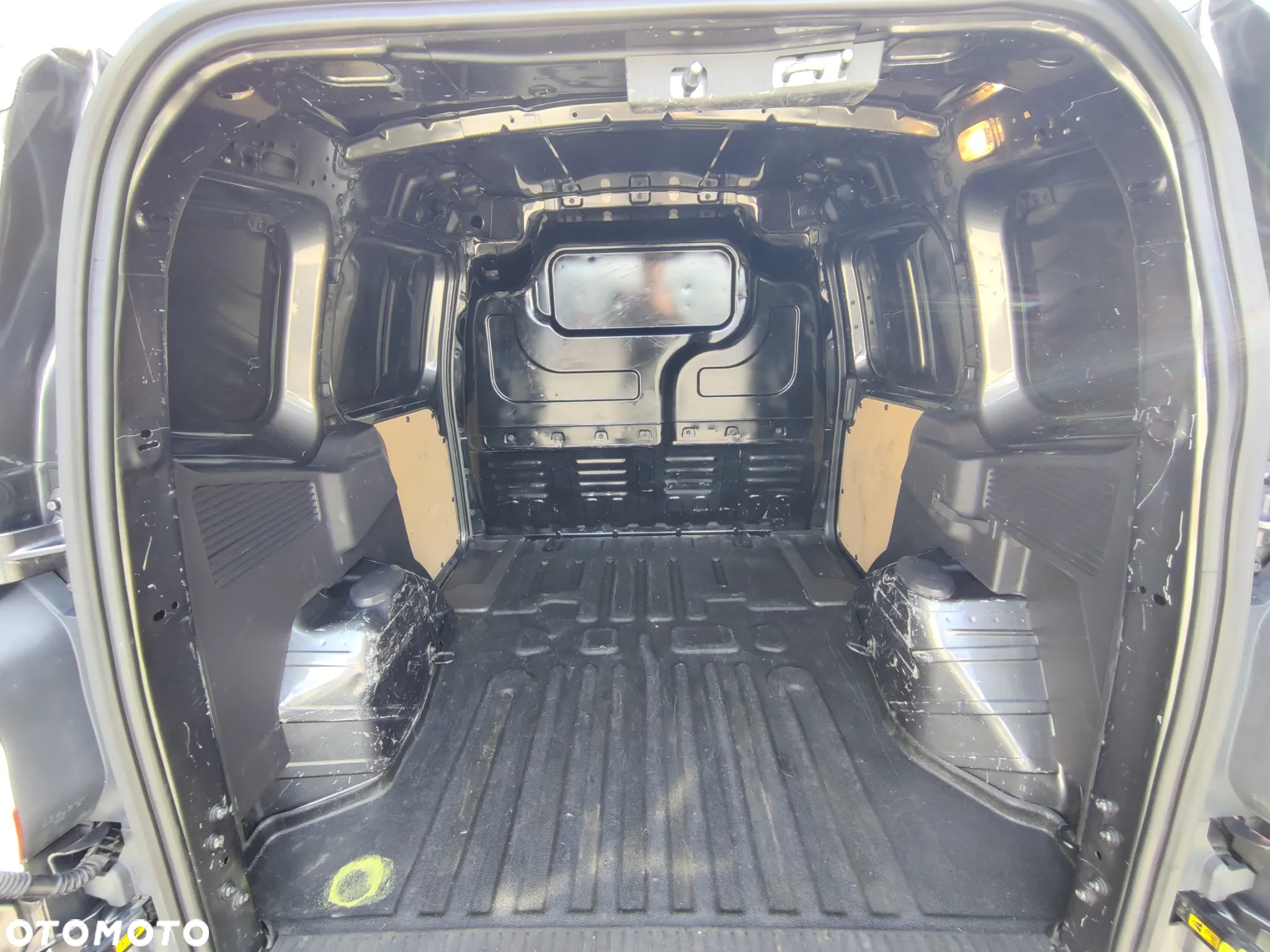 Ford Transit Courier 1.5 TDCi Trend - 10