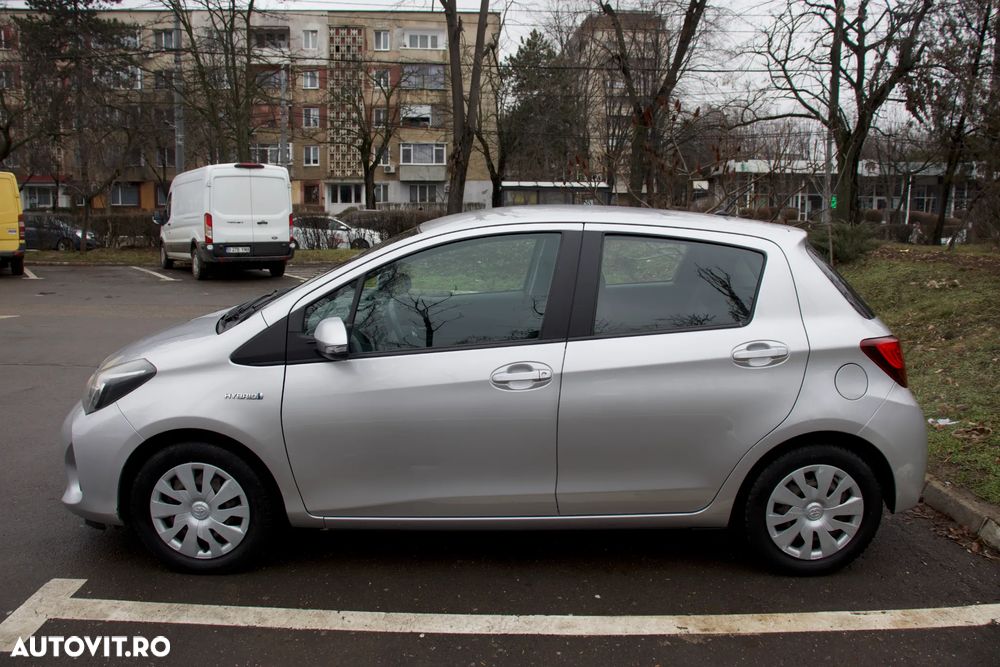 Toyota Yaris - 2