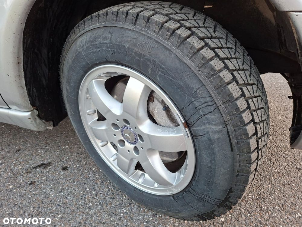 Mercedes-Benz ML - 8