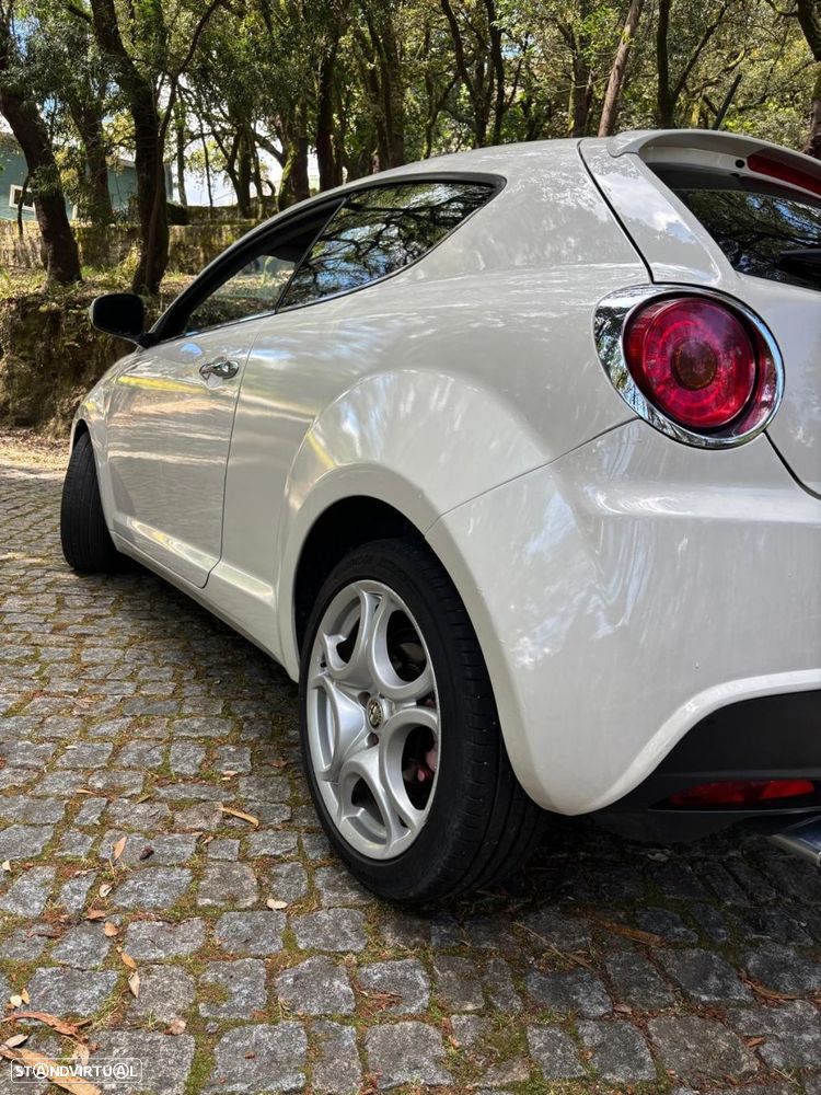 Alfa Romeo MiTo 1.3 JTD Distinctive - 8