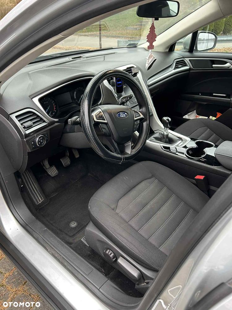 Ford Mondeo - 7