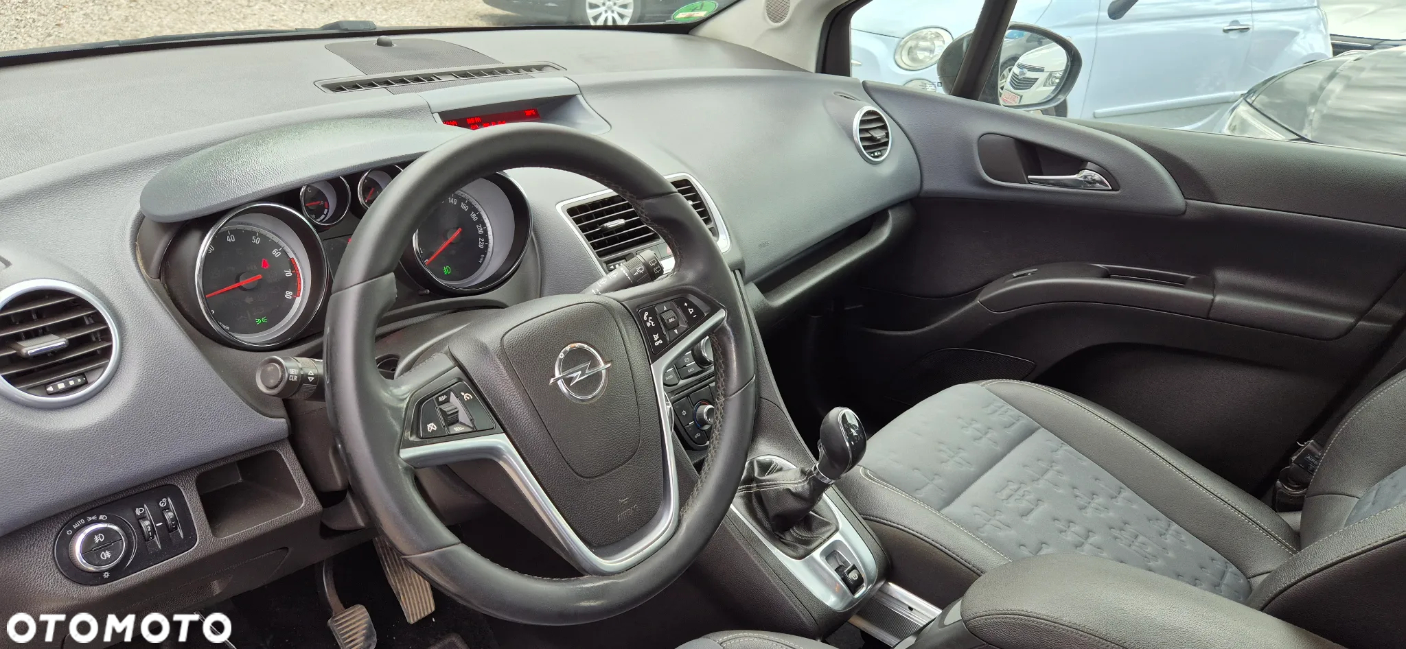 Opel Meriva 1.4 T Cosmo - 17