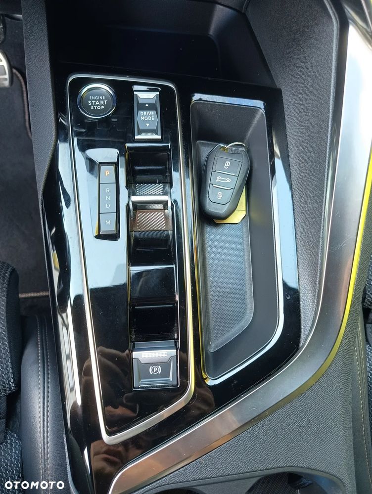 Peugeot 5008 BlueHDi 130 EAT8 GT - 9