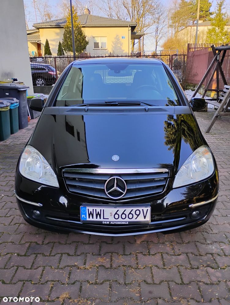 Mercedes-Benz Klasa A 180 BlueEFFICIENCY Avantgarde - 1