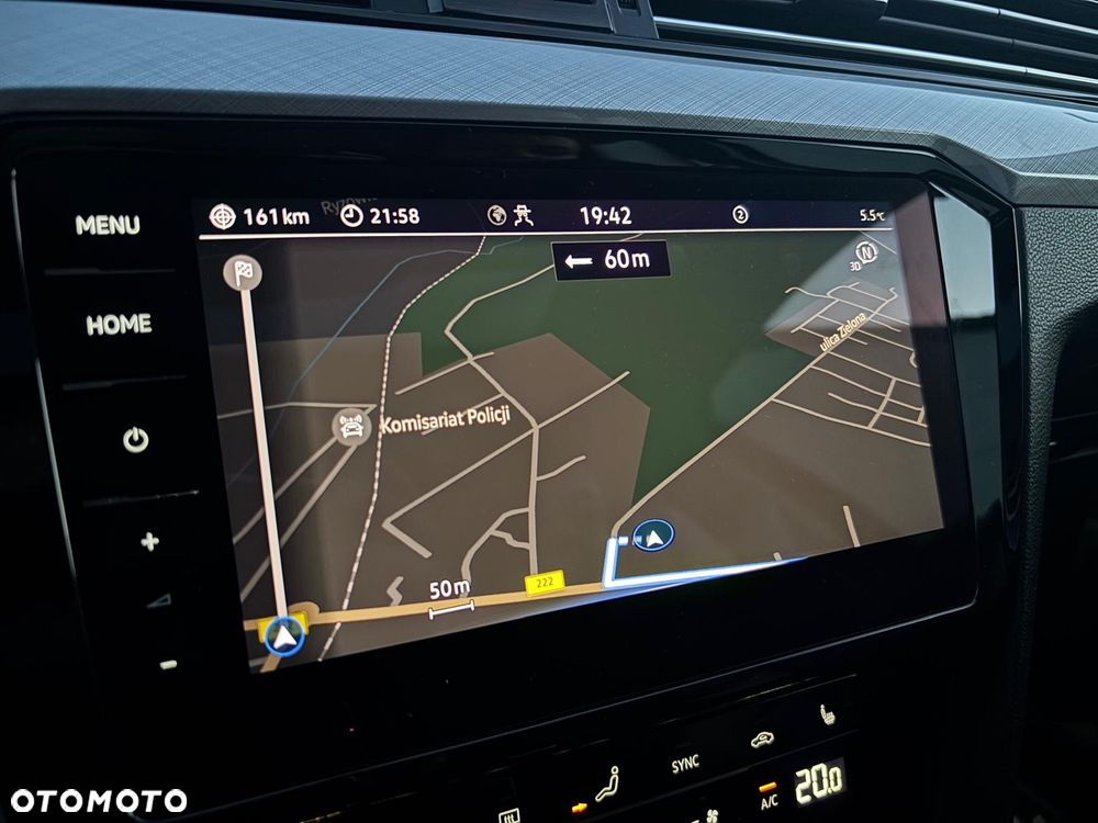 Volkswagen Passat - 37