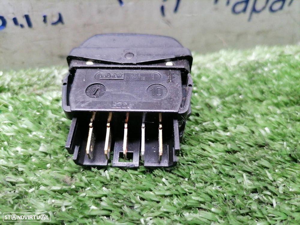 COMANDO ELEVADOR DE VIDRO FRONTAL ESQUERDO CITROEN XSARA PICASSO 2005 - - 2