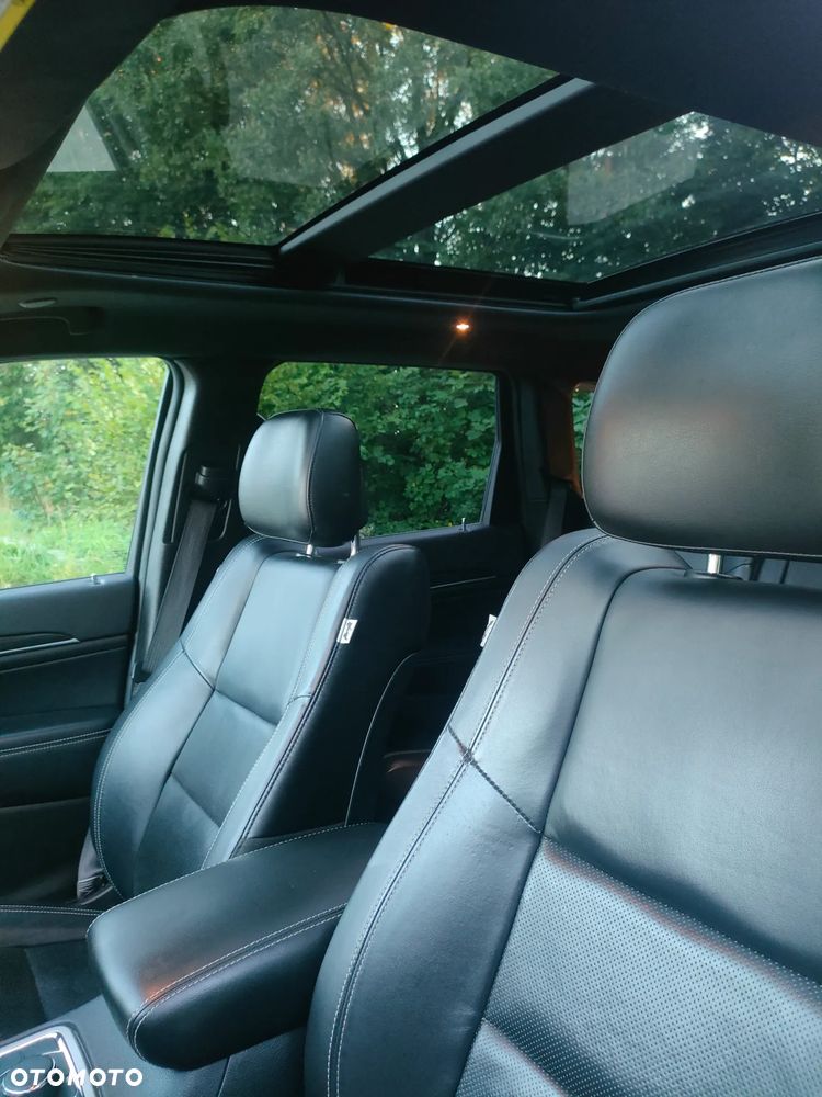 Jeep Grand Cherokee - 10