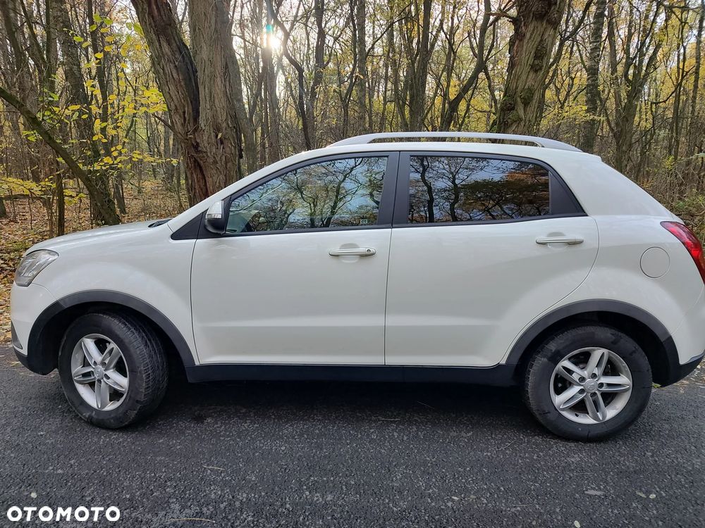 SsangYong/KGM Korando 2.0 E-XDi DPF 4WD Quartz - 8