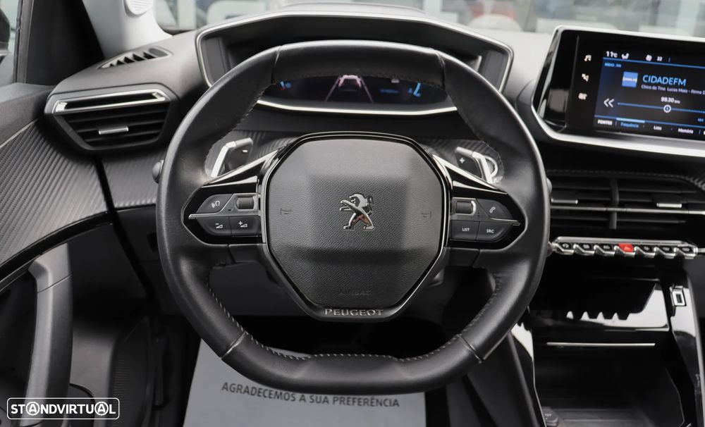 Peugeot 2008 1.2 PureTech Allure EAT8 - 9