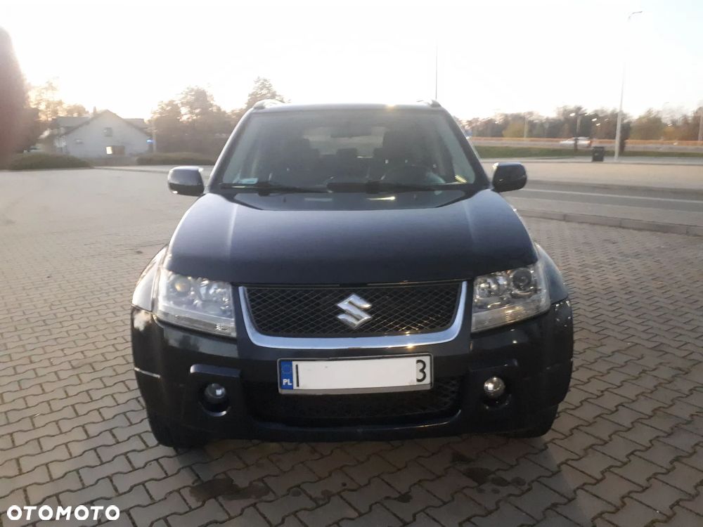 Suzuki Grand Vitara 2.0 De luxe - 7